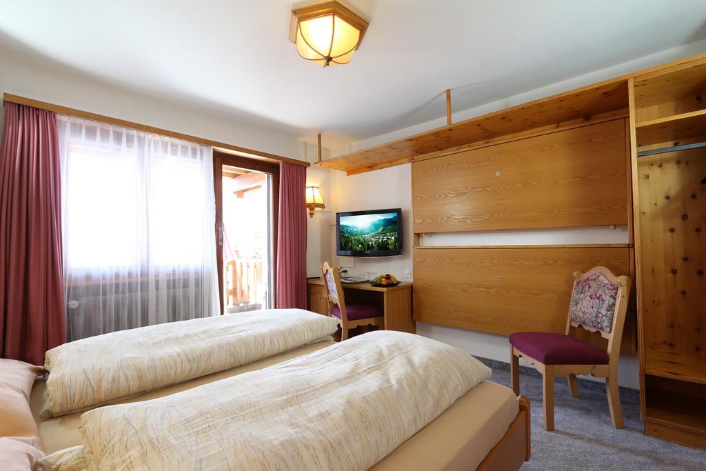 Hotel Alphubel Saas Fee المظهر الخارجي الصورة